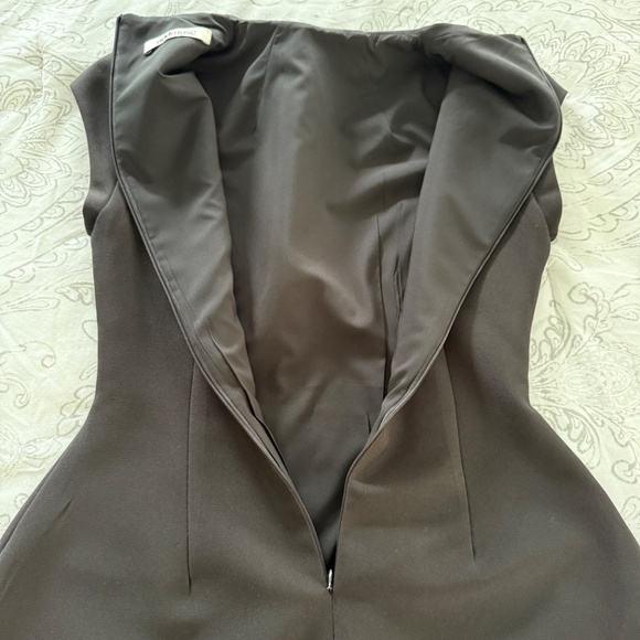 AUTHENTIC ODD MUSE THE ULTIMATE CAP SLEEVE MINI DRESS BLACK NWOT M REGULAR - Picture 9 of 9